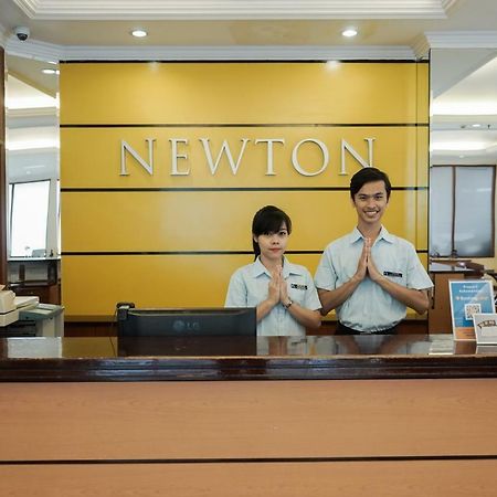 Newton Residence Джакарта Екстериор снимка